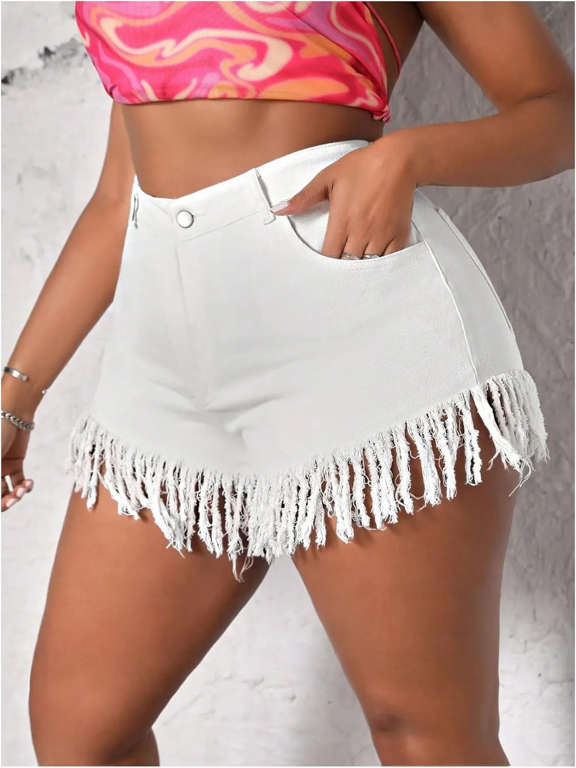 Floerns Women's Plus Size High Waist Zipper Fly Fringe Denim Shorts with Pocket