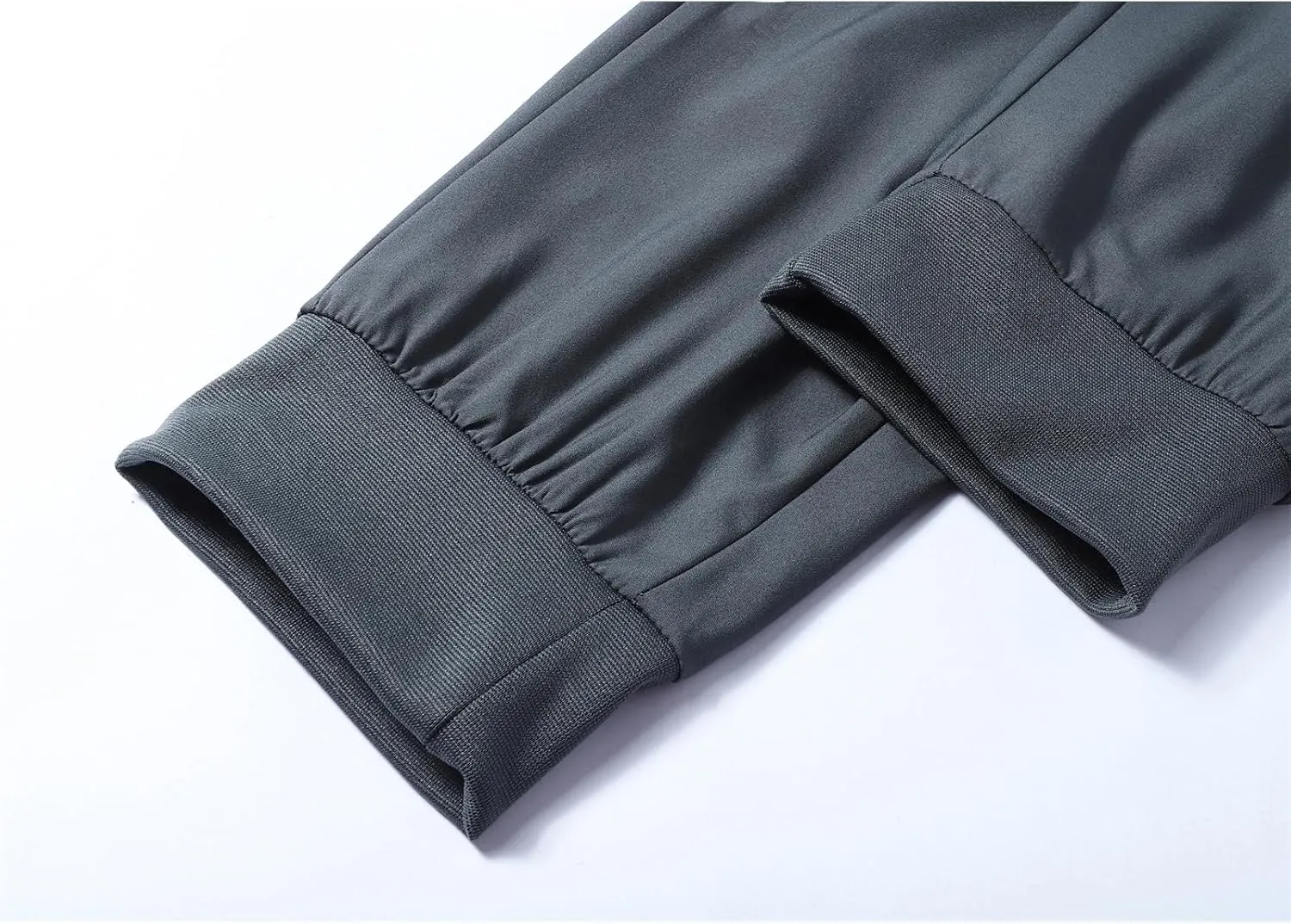 Men's Joggers Pants Lightweight Quick Dry Athletic Sweatpants Stretch Drawstring Tapered Pants with Zipper Pockets