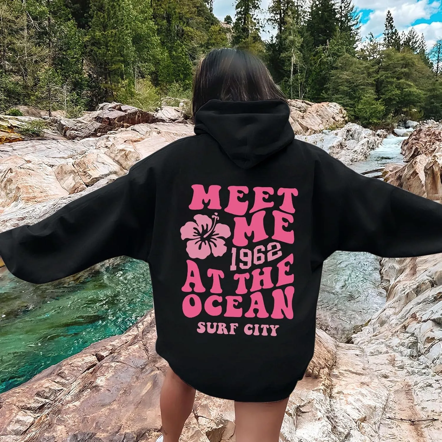 Pink Preppy Hoodie for Women Teen Girls Meet Me at The Ocean Graphic Y2K Comfort Hoodie Oversized Hooded Sweatshirts