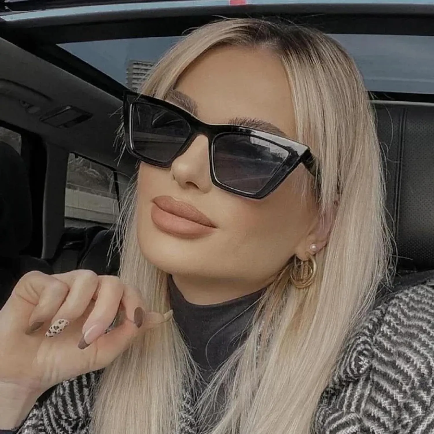 Vintage Cat Eye Sunglasses Woman Fashion Black Shades Female Frame Mirror