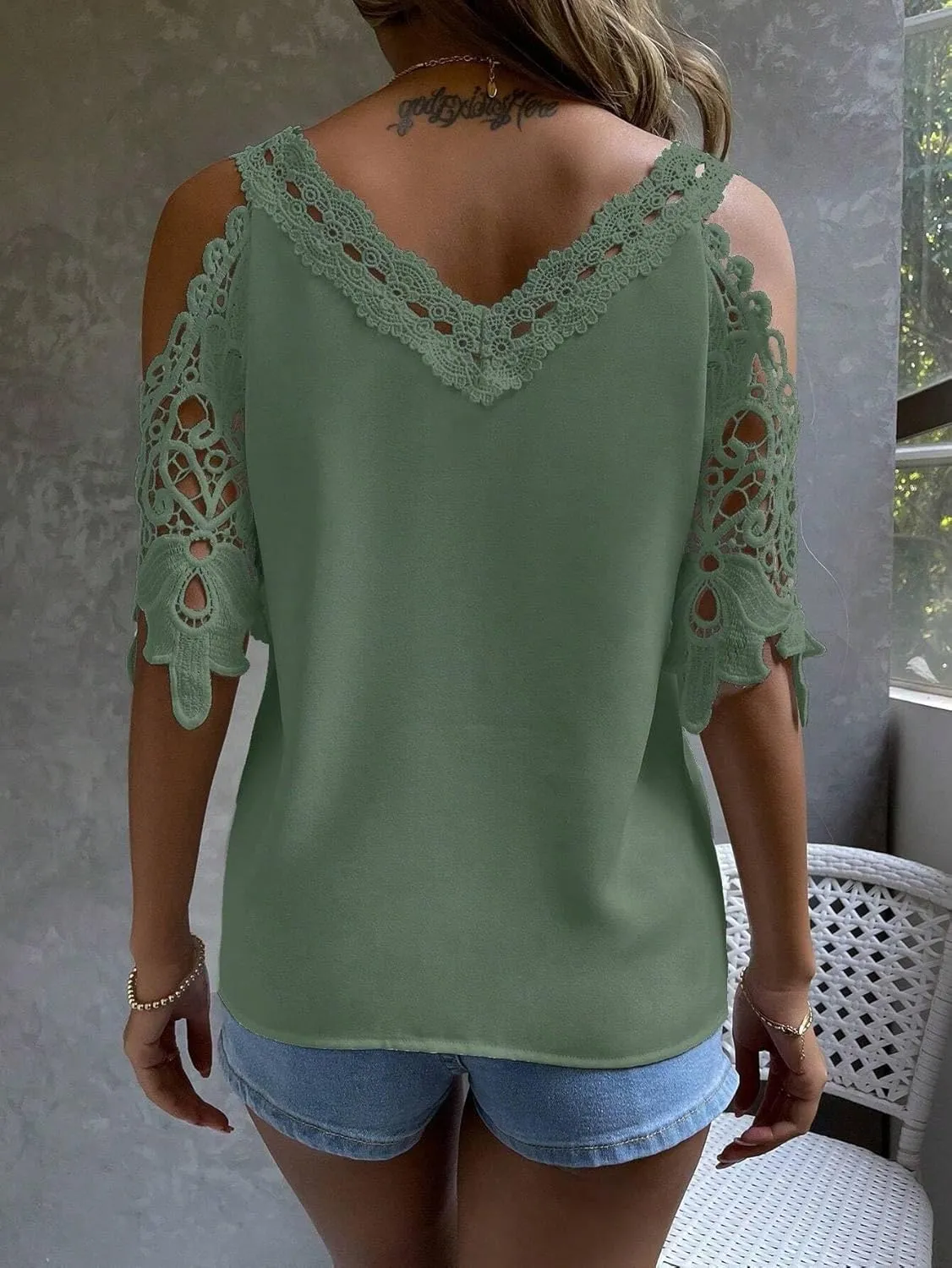 Women's Blouses Shirts Casual Solid Color Lace Panel Open Shoulder Blouse Trendy Tshirts Tops