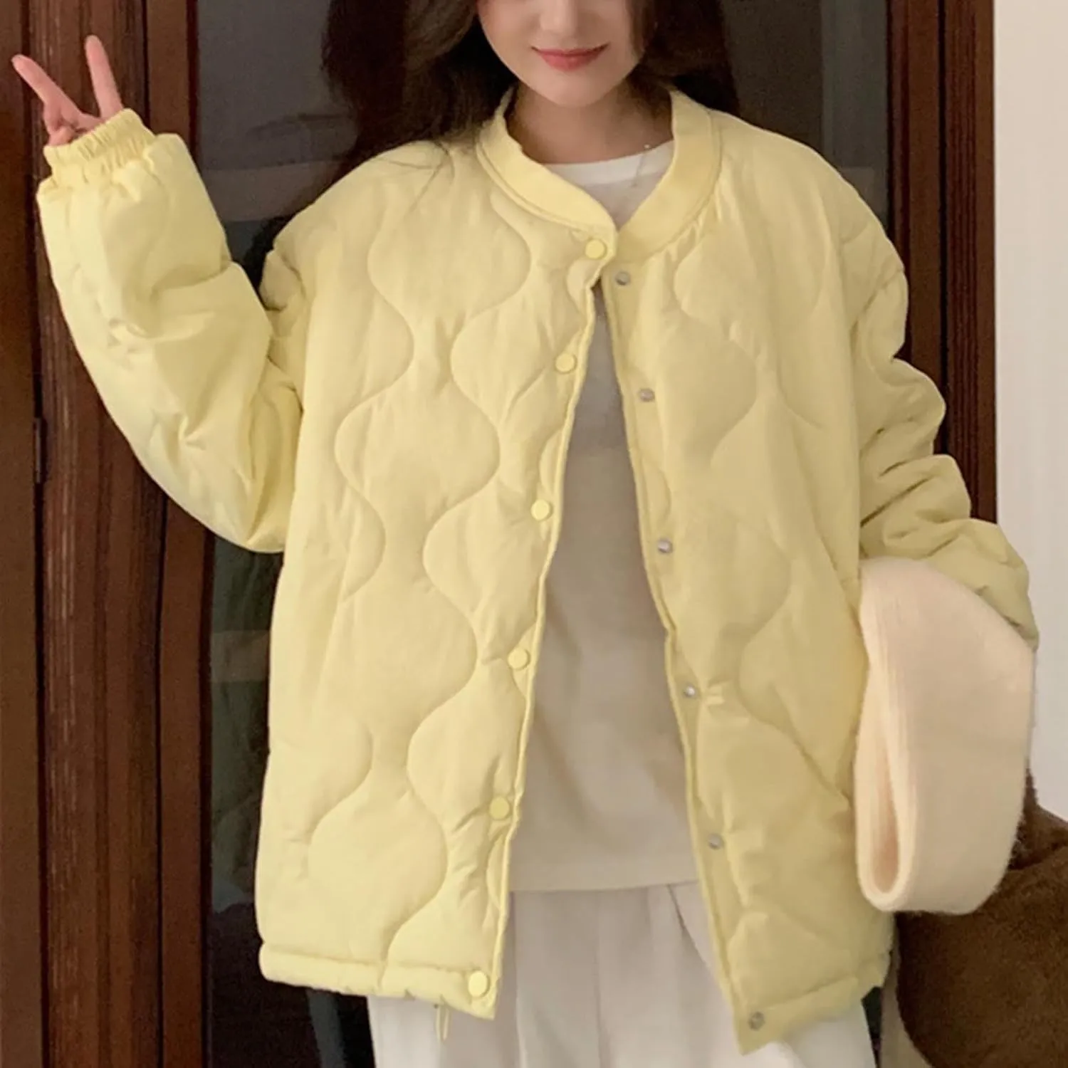 Women's Casual Puffer Jackets Button Down Winter Warm Down Coats Travel Quilted Outerwear Outdoor Trendy Jackets