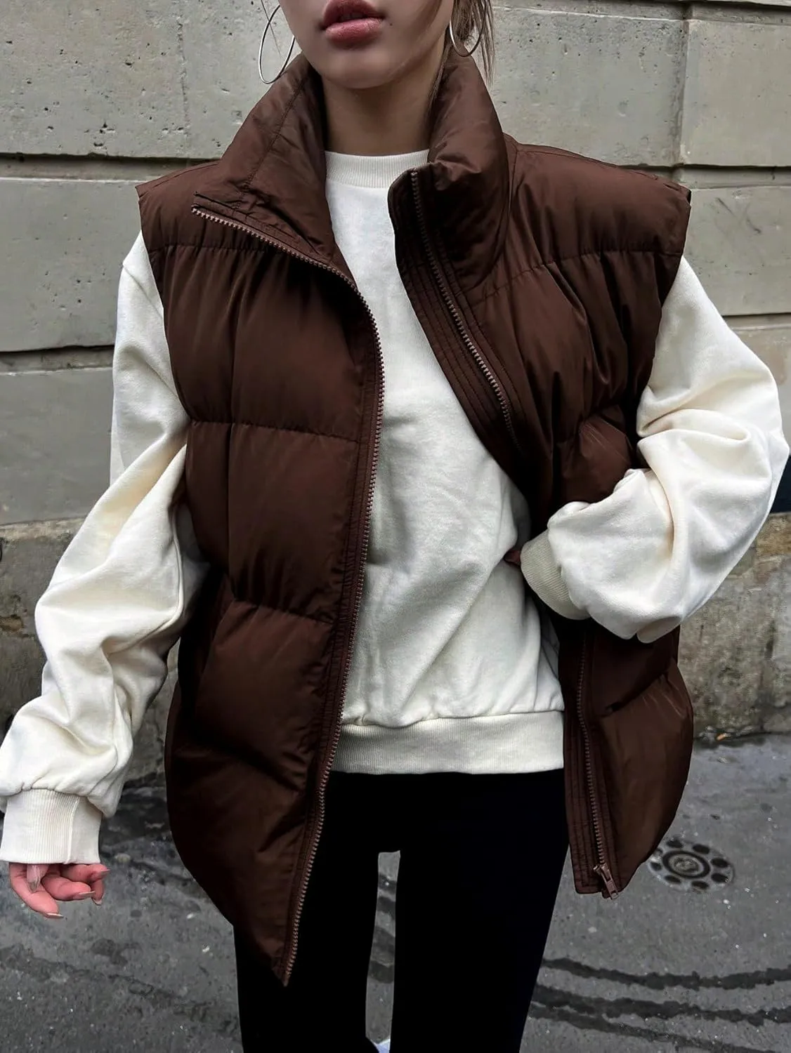 Womens Quilted Puffer Vest Sleeveless Zip up Jacket Stand Collar Padded Gilet Coat with Pockets